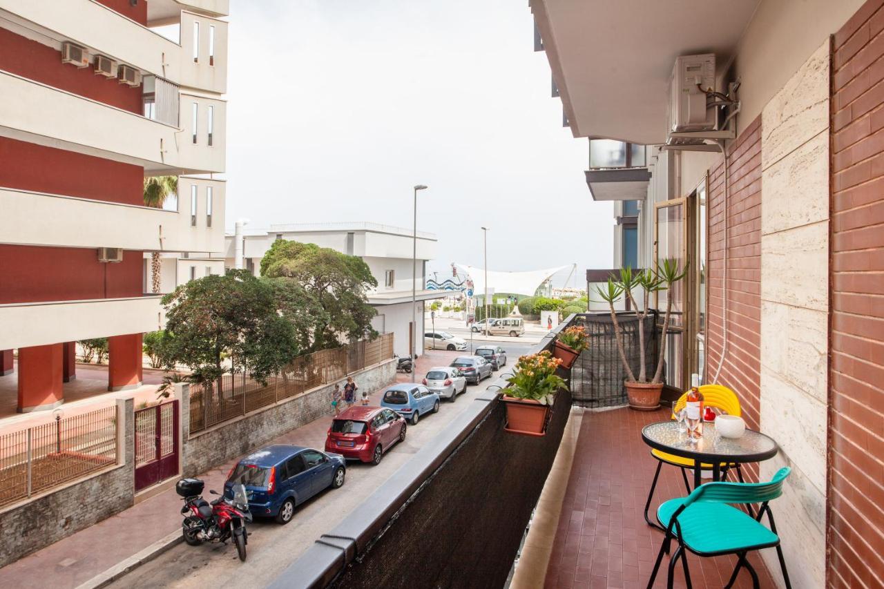 Pane & Pomodoro Beach Roomy Flat Μπάρι Εξωτερικό φωτογραφία