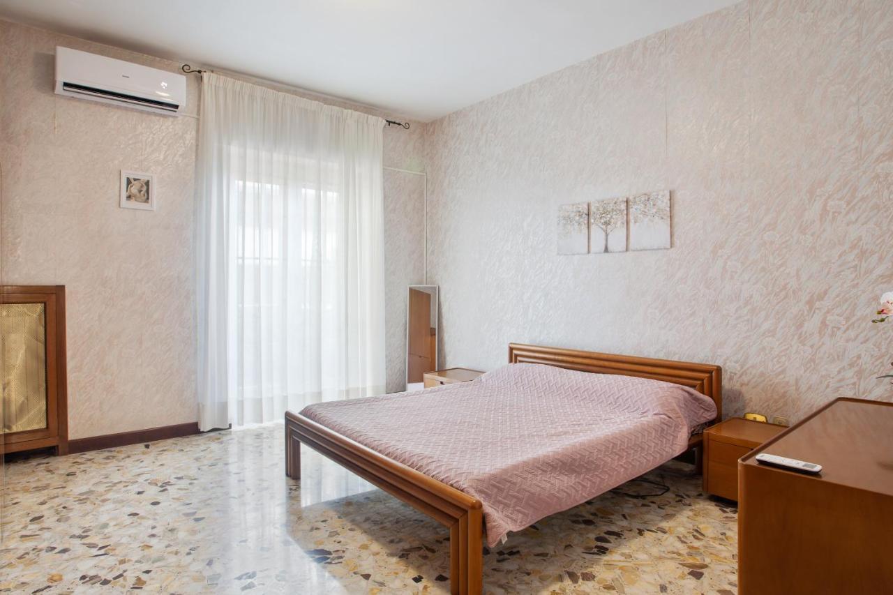 Pane & Pomodoro Beach Roomy Flat Μπάρι Εξωτερικό φωτογραφία